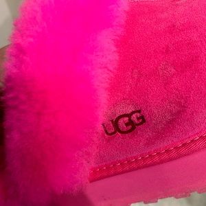 Hot pink platform uggs